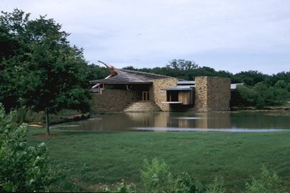 Arlington Texas River Legacy Science Center