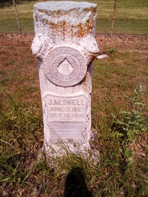 Blanton TX - Hill County Blanton Cemetery J.M. Snell tombstone 