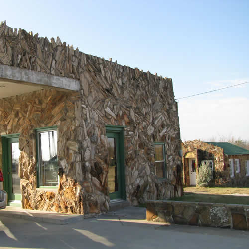 Decatur TX - Texas Tourist Camp Petrified Wood office