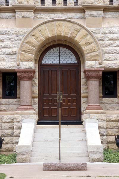 Denton County Courthouse Roman arch entrance