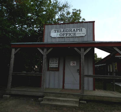 Edom TX - "Telegraph Office" sign