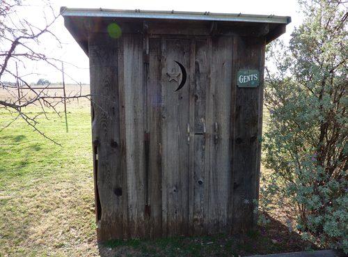 Eulogy TX "Gents" outhouse 