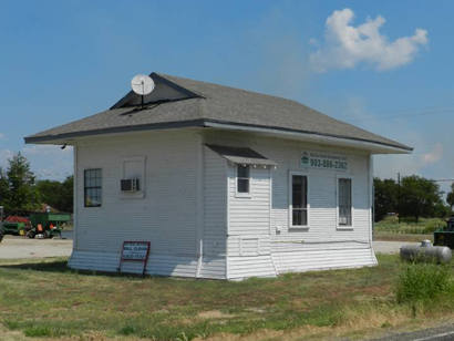 Fairlie TX - Seed Building