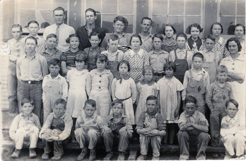TX - Johnsville School 1930s class photo 