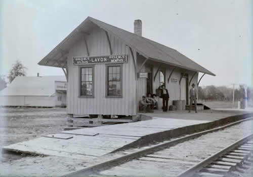 Lavon TX - St Louis Southwestern Railway Depot old photo