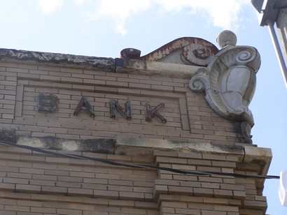 Lott Texas - Bank building