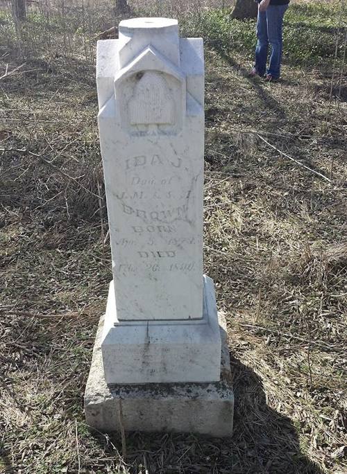 Hill County TX -  tombsotne in  Cemetery in Mayfield 
