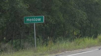 Menlow Texas road sign