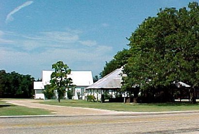 Church of Christ, Pearl, Texas