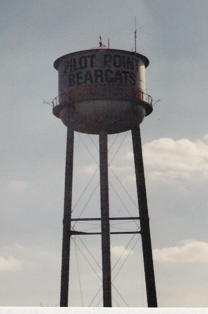 Pilot Point Texas - Bearcats Water Tower