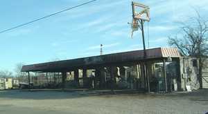 Former store in Ringold, Texas, after January 2006 fire