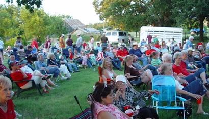 Vashti Texas July 4th crowd