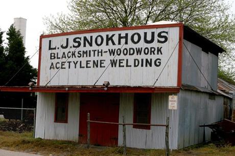 Snokhous blacksmith woodwork welding shop