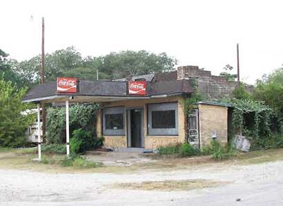 Bateman Texas closed gas station with coca cola signs