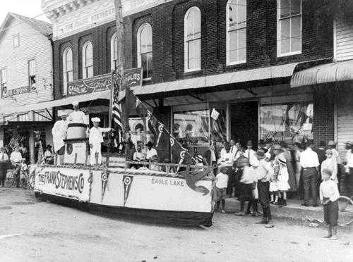 Eagle Lake Texas parade float