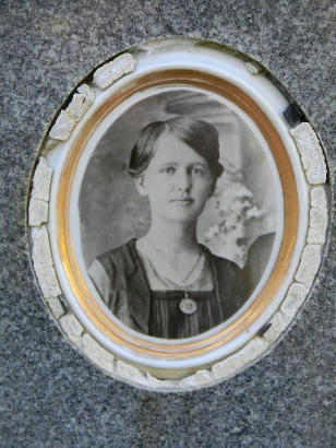 Bastrop County, Texas - Grassyville Cemetery tombstone - porcelain portrait