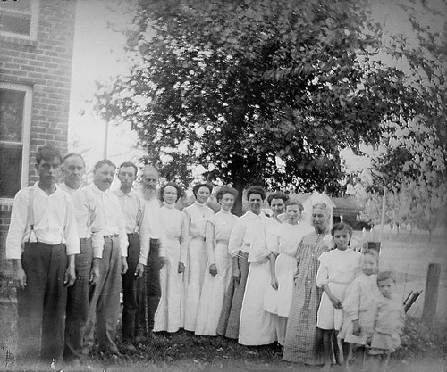 Madisonville Texas family, 1880s