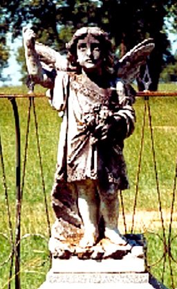 Washington County Texas - Angel statue on Mt Zion cemetery  angel on tombstone