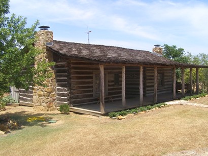 Rockne TX - 1860 Philip Goertz Cabin