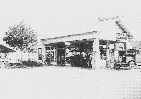 Rutersville, TX - Elo Tietjen Store & gas station, 1927 photo 