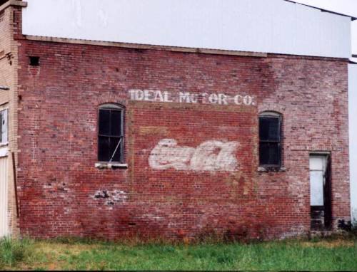 Thorndale Texas CocaCola ghost sign