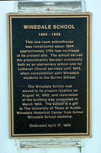 Winedale, TX - Winedale  School historical marker