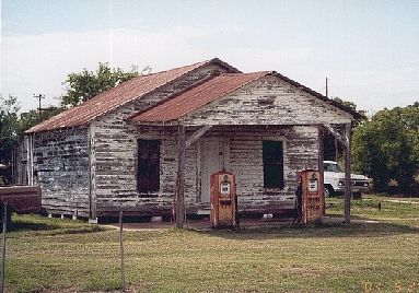 Zulch, Texas old gas station with  old gas pump