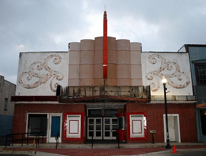 Lufkin TX - Pines Theater