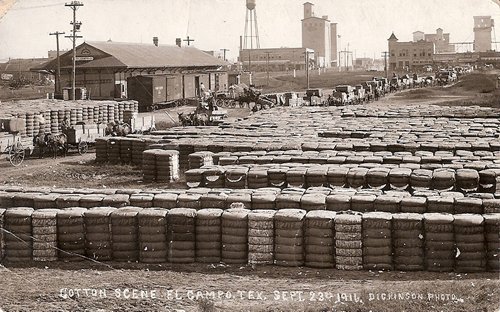 El Campo TX 1911 Cotton at railroad depot  