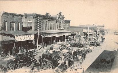 Vernon TX -  Cotton Wagons on Main St