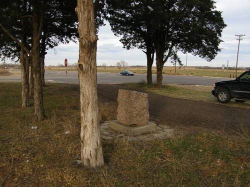 Collingsworth County TX pink granite  Texas Centennial marker