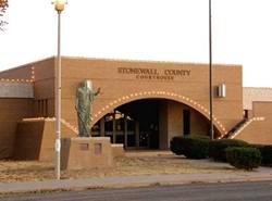 Stonewall County courthouse
