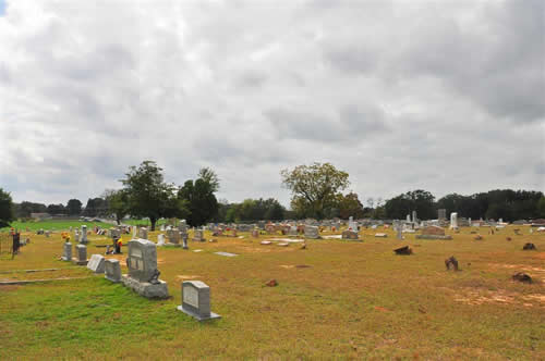 Bascom  TX, Smith County - Bascom Cemetery  tombstones