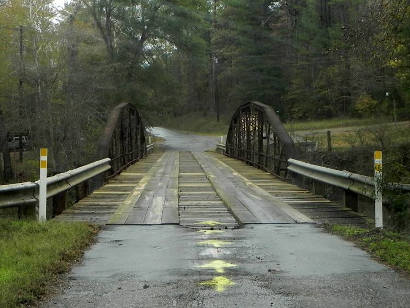 Nacogdoches County Tx - Goodman Bridge in rain