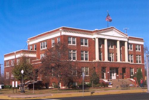1925 Wood County Courthouse today, Quitman Texas