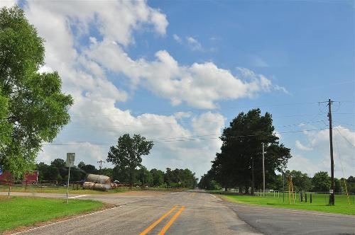 Red Bank TX - Country Road