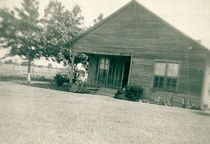 Seymore TX - Lonnie and Lola Crabb Home 1950