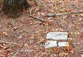 Smith county TX - Broken tombstones in Universe Cemetery, Texas