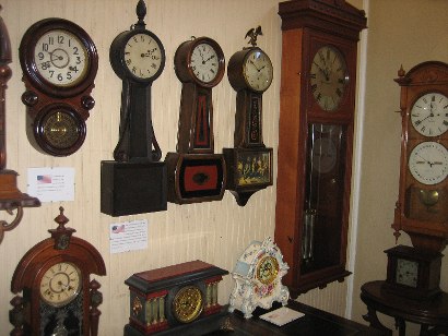 Lockhart TX  Southwest Museum of Clocks and Watches - Early American clock exhibits