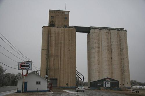 Englewood, Kansas grain elevators