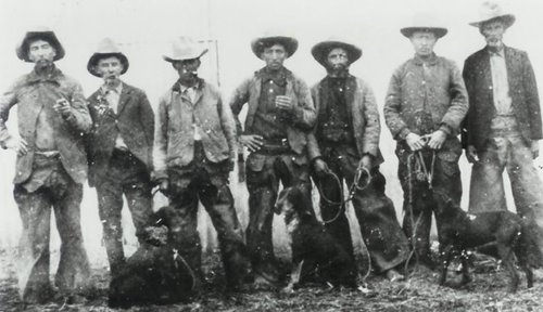 Hog Drive in Texas 1890s - group of men