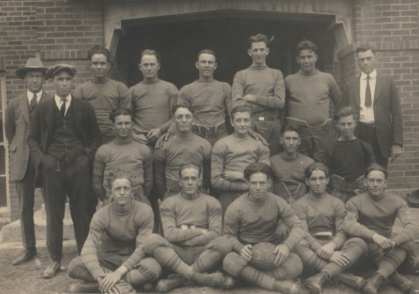 Fredericksburg TX -  1925 Fredericksburg  High School Football Team