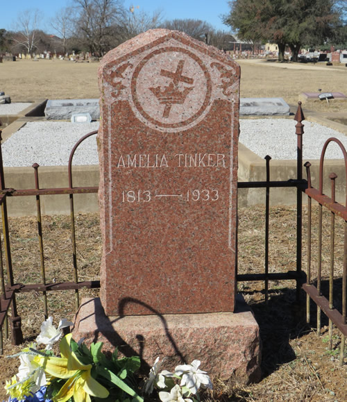 Amelia Tinker tombstone