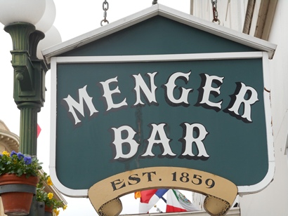 TX - Menger Bar Sign