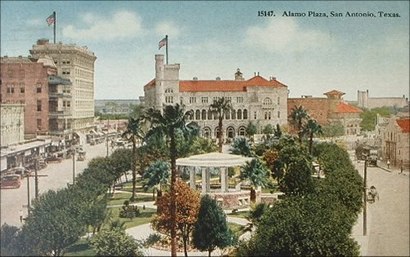 Alamo Plaza,  San AntonioT X