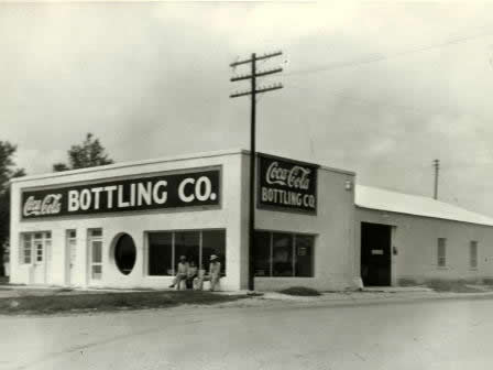 Coca Cola Bottling warehouse, Hobbs, New Mexico, 1945