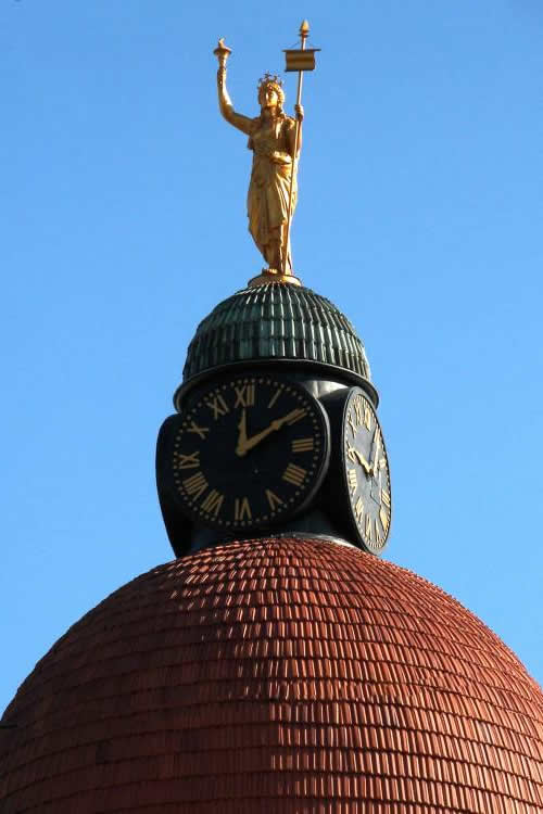 Beeville TX - Bee County courthouse Dome and Goddess of Justice