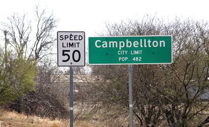 Campbellton TX - City Limit Population sign