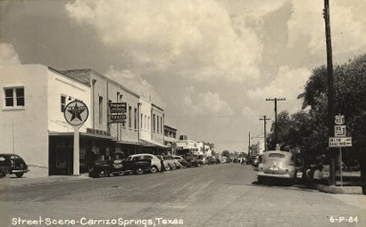 Carrizo Springs TX 1940s Street scene