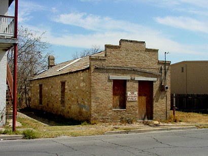 Eagle Pass TX - Small Brick Building